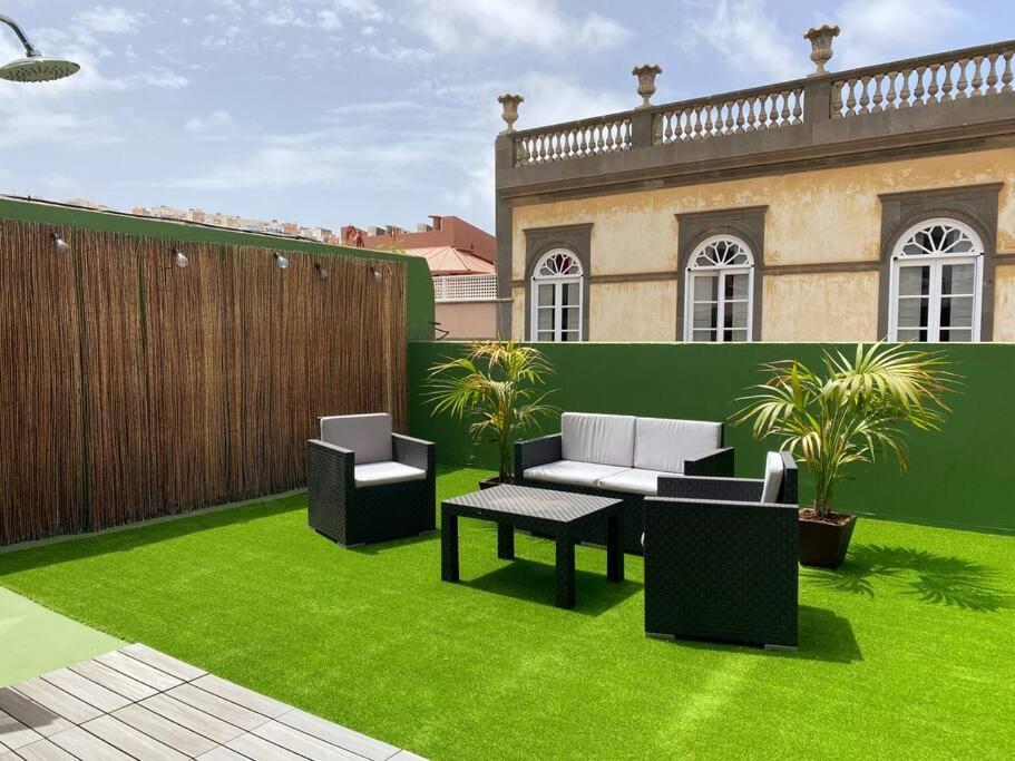 Traditional Townhouse With Private Rooftop Terrace Las Palmas de Gran Canaria Exterior photo